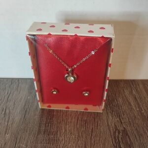 European Crystals Heart Necklace & Earring Set